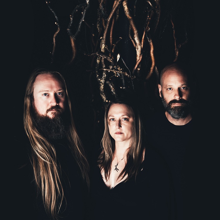 EIGHT BELLS - New single released - Femme Metal Webzine